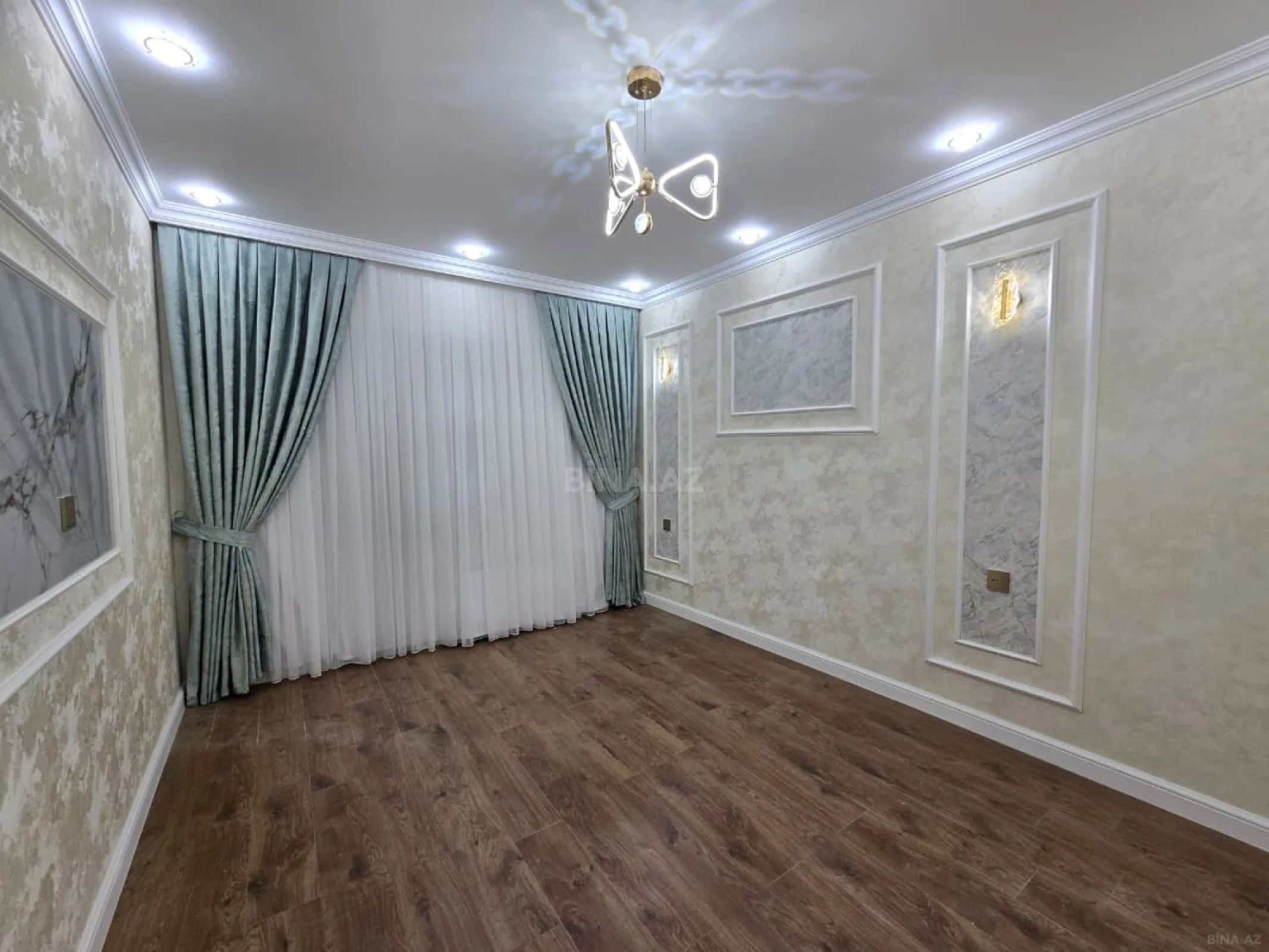 Satılır 2 otaqlı mənzil 60 m²