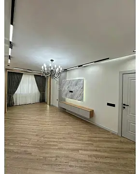 Satılır 3 otaqlı mənzil 90 m² — Bakı, Memar Əcəmi yanı 3 otaq 90.00 m²