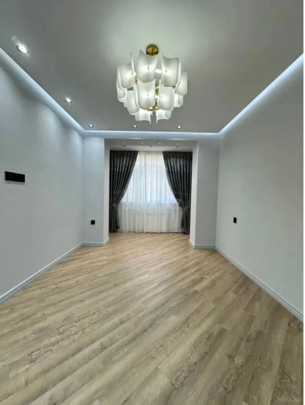 Satılır 3 otaqlı mənzil 90 m²