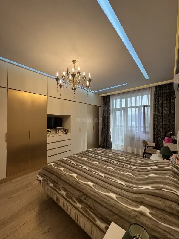 Satılır 3 otaqlı mənzil 103 m²