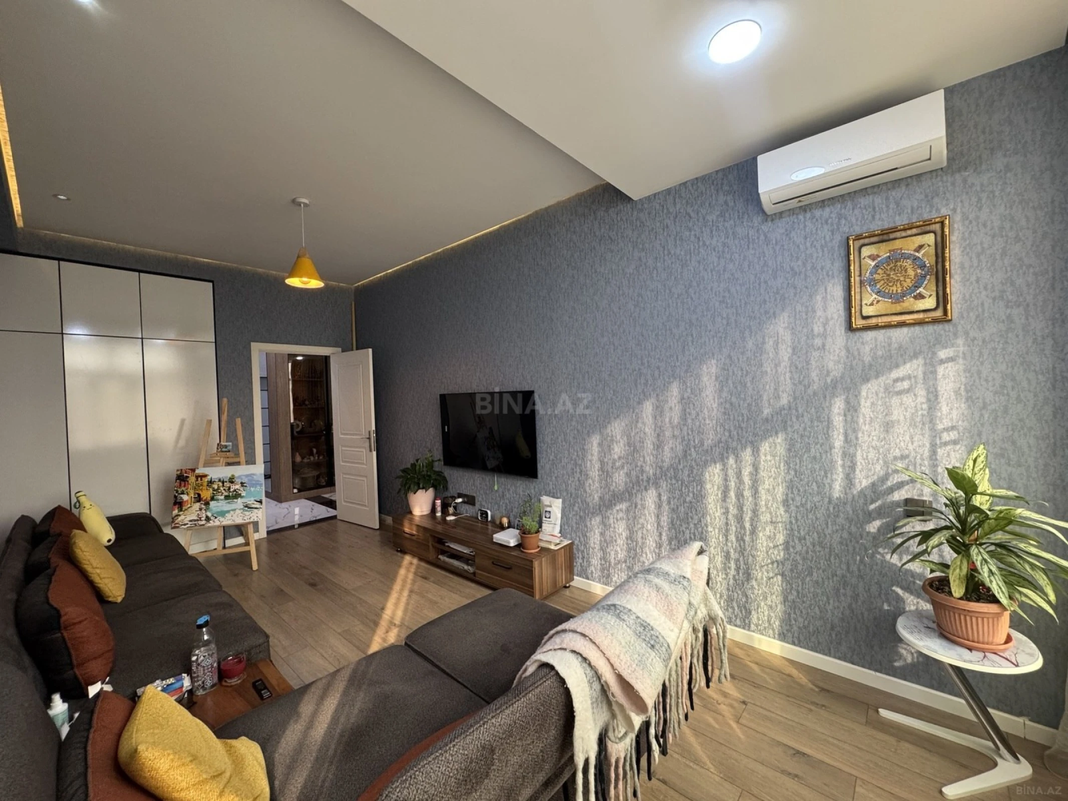 Satılır 3 otaqlı mənzil 103 m²