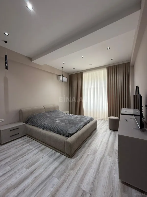Kirayə verilir 2 otaqlı mənzil 66 m²