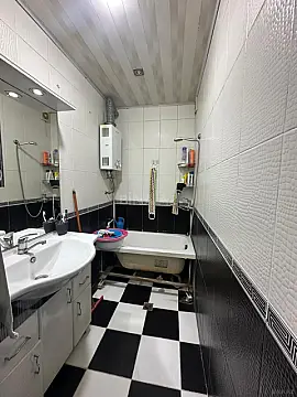 Satılır 3 otaqlı mənzil 85 m²