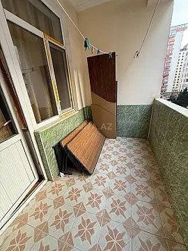 Satılır 3 otaqlı mənzil 126 m²