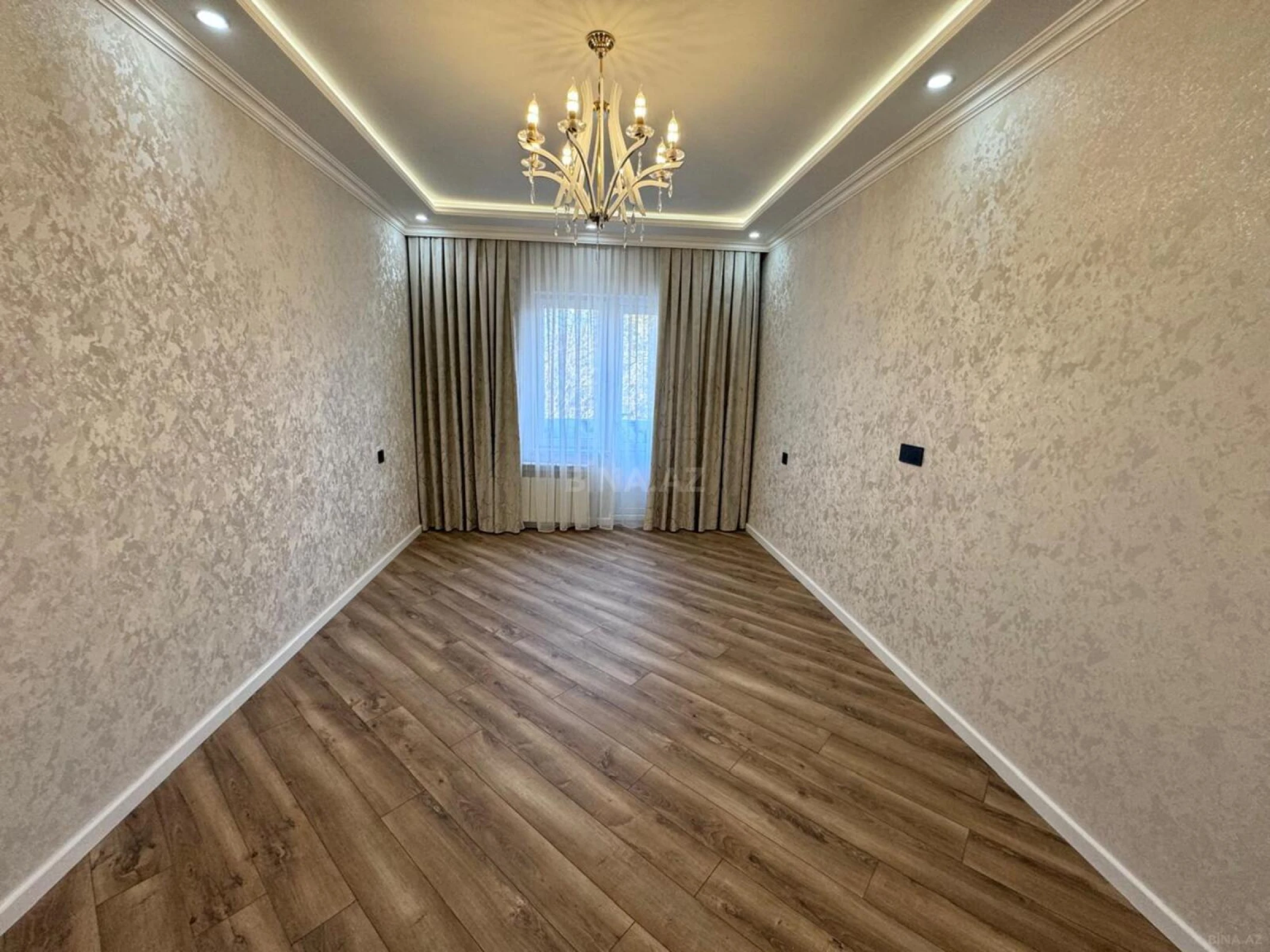 Satılır 3 otaqlı mənzil 90 m²