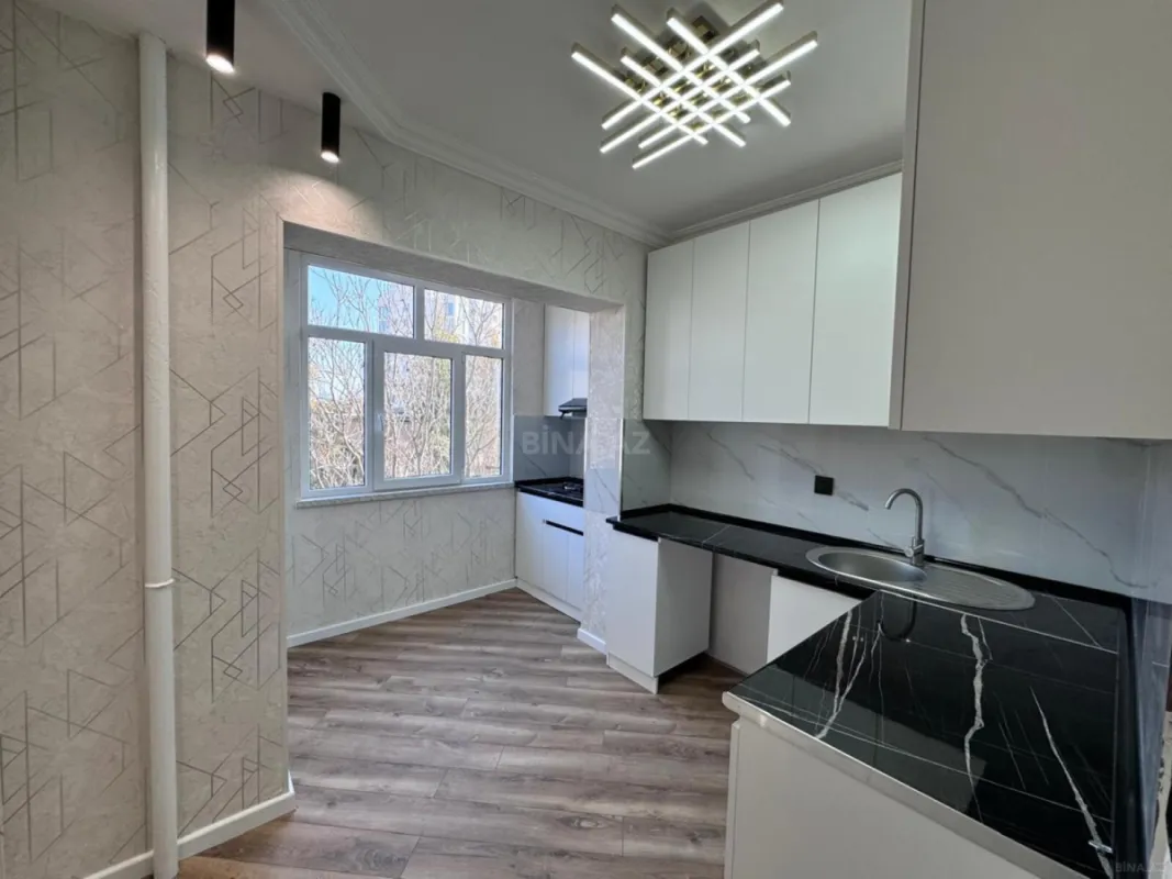 Satılır 3 otaqlı mənzil 90 m²