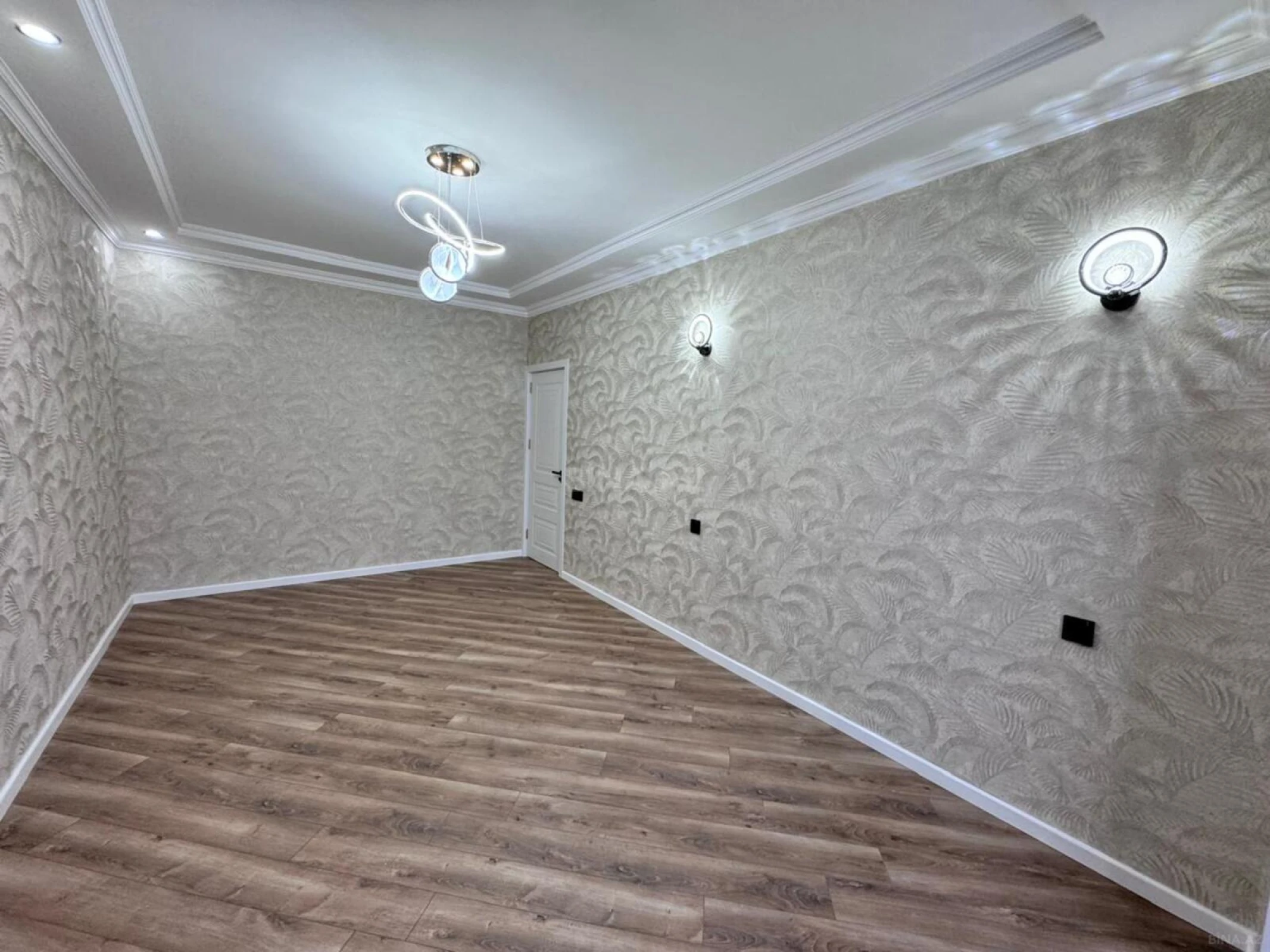 Satılır 3 otaqlı mənzil 90 m²