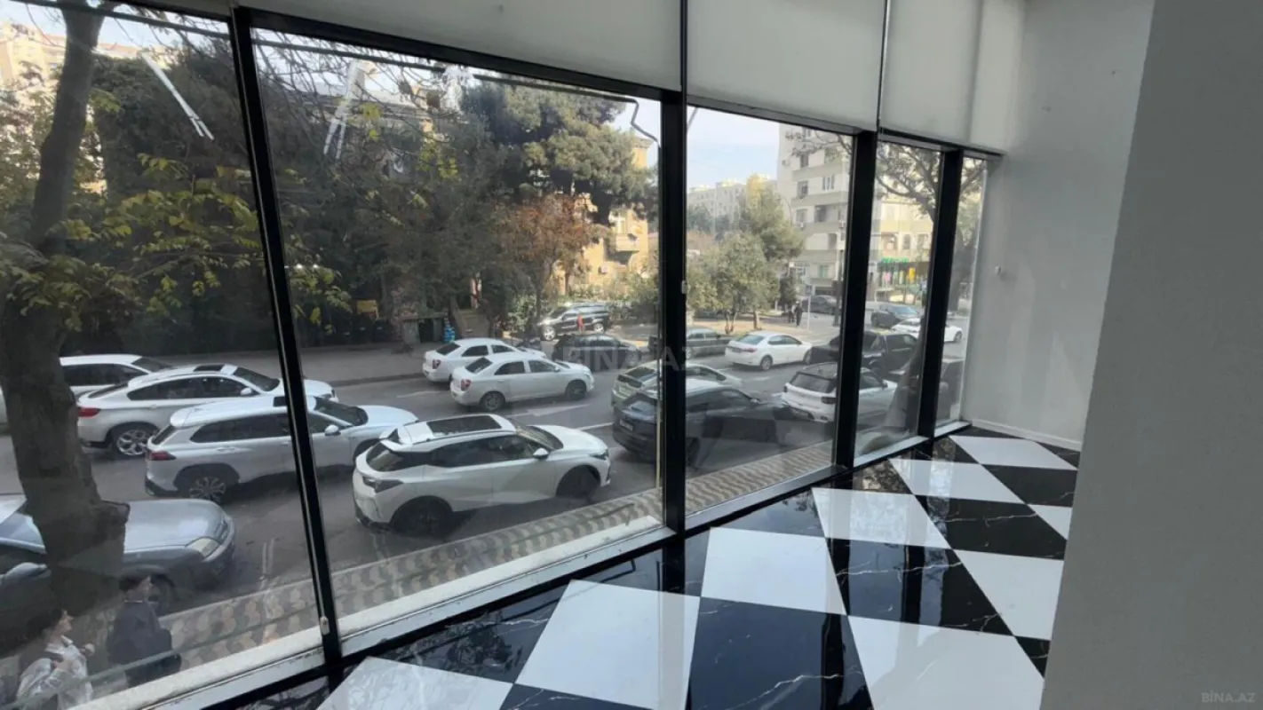 Kirayə verilir obyekt 90 m²