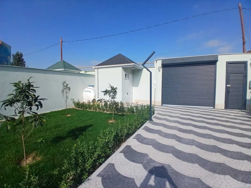 Satılır 3 otaqlı həyət evi 120 m²