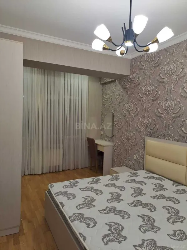 Kirayə verilir 2 otaqlı mənzil 52 m²