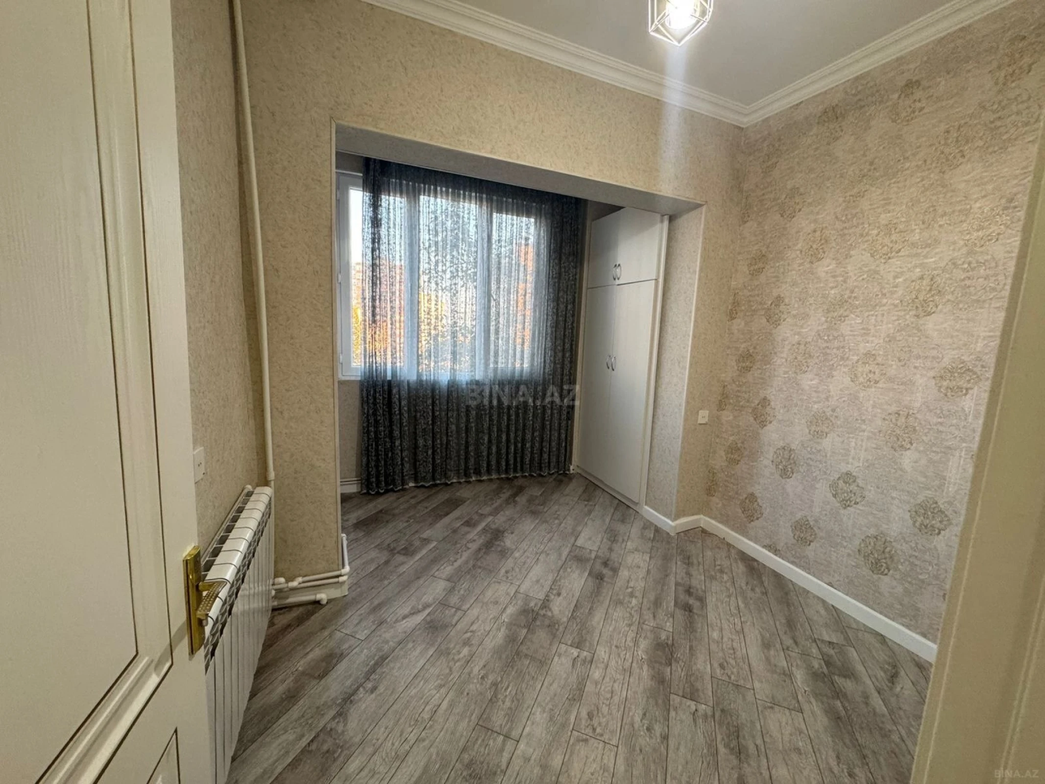 Satılır 2 otaqlı mənzil 55 m²