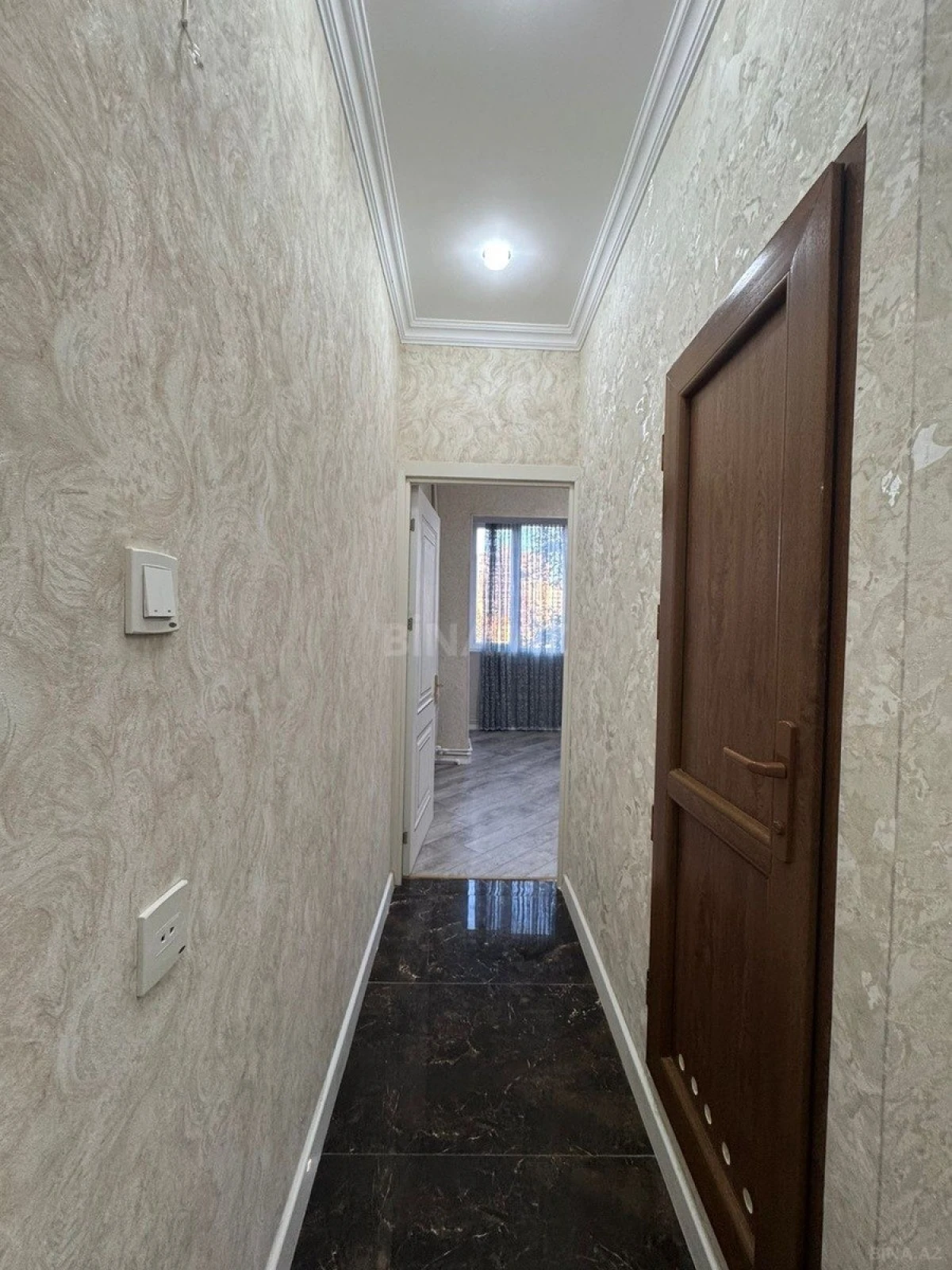 Satılır 2 otaqlı mənzil 55 m²