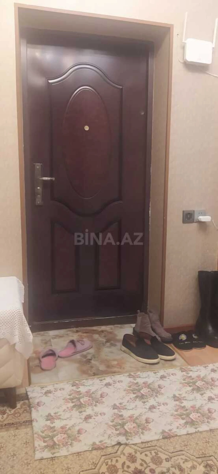 Satılır 4 otaqlı mənzil 165 m²