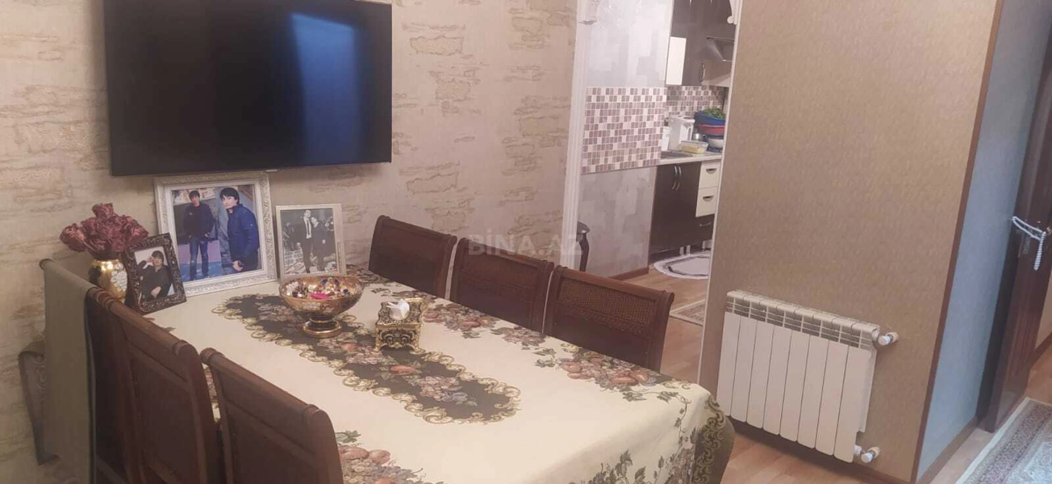 Satılır 4 otaqlı mənzil 165 m²
