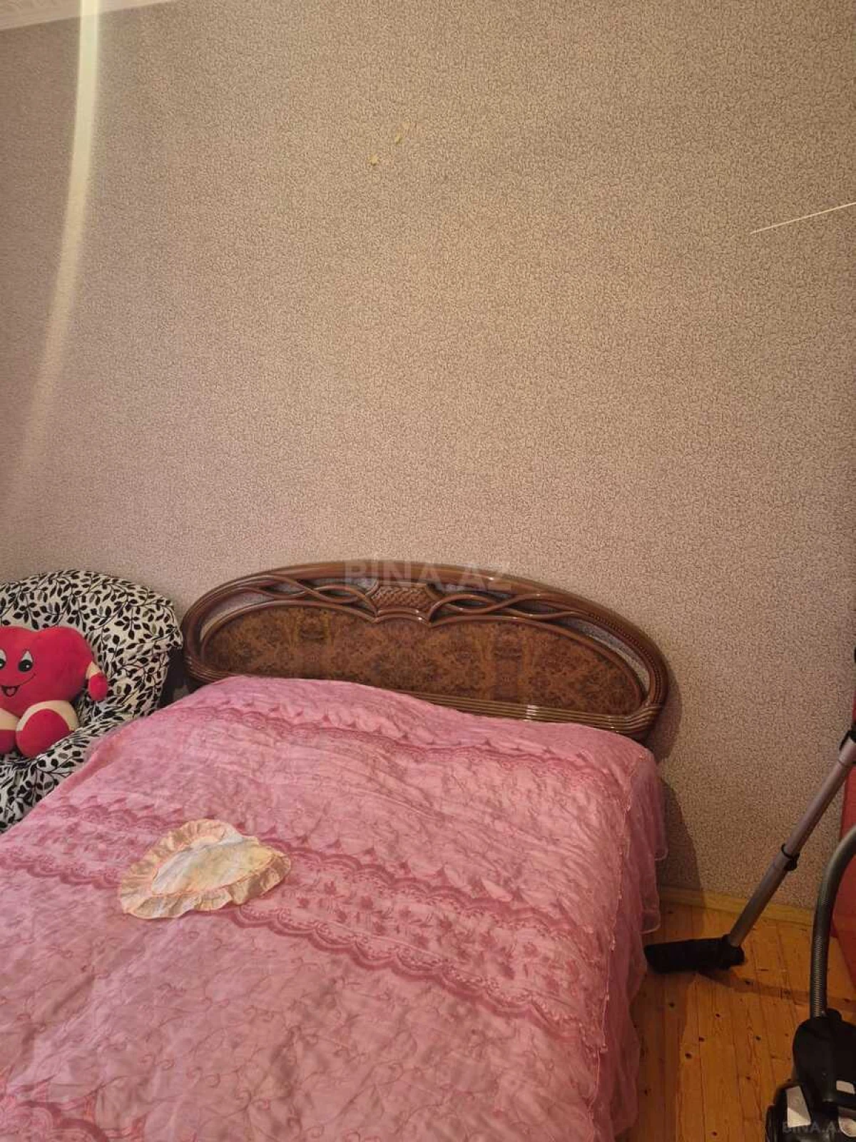 Satılır 6 otaqlı həyət evi 160 m²