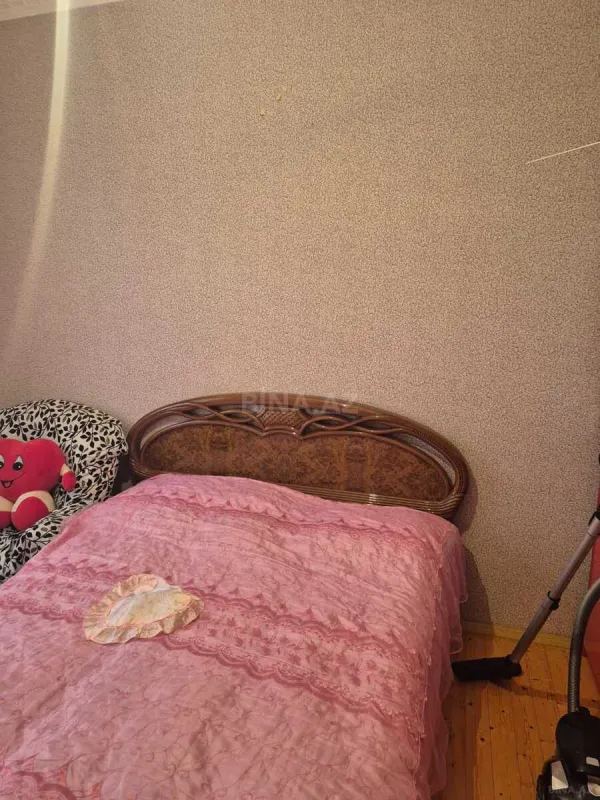 Satılır 6 otaqlı həyət evi 160 m²