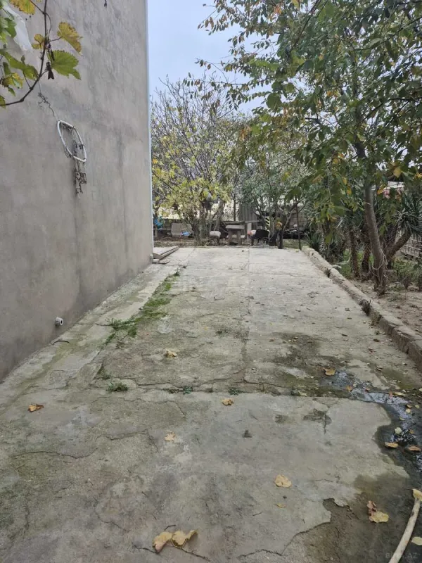 Satılır 6 otaqlı həyət evi 160 m²