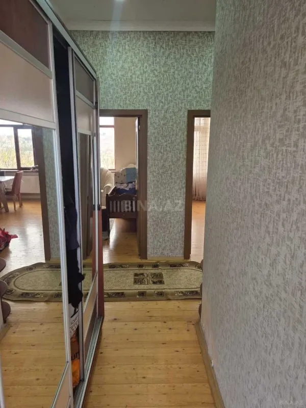 Satılır 6 otaqlı həyət evi 160 m²