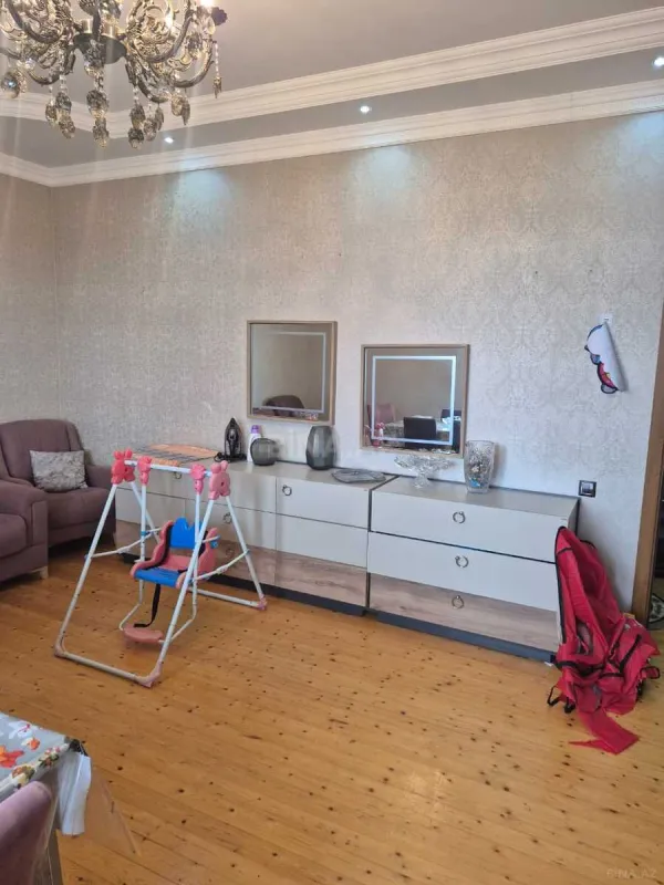 Satılır 6 otaqlı həyət evi 160 m²