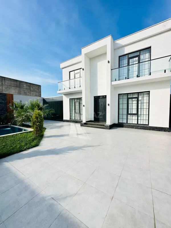 Kirayə verilir 5 otaqlı həyət evi 360 m²