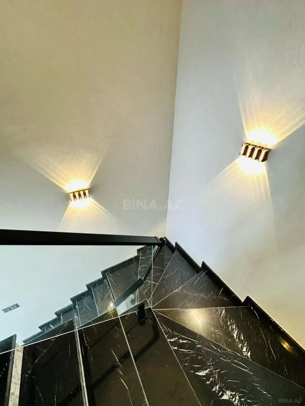 Kirayə verilir 5 otaqlı həyət evi 360 m²