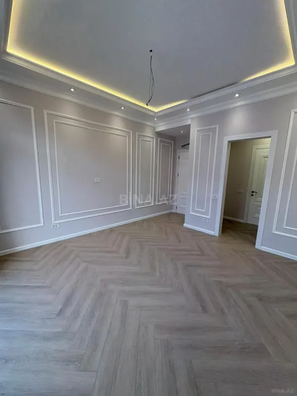 Satılır 3 otaqlı mənzil 140 m²
