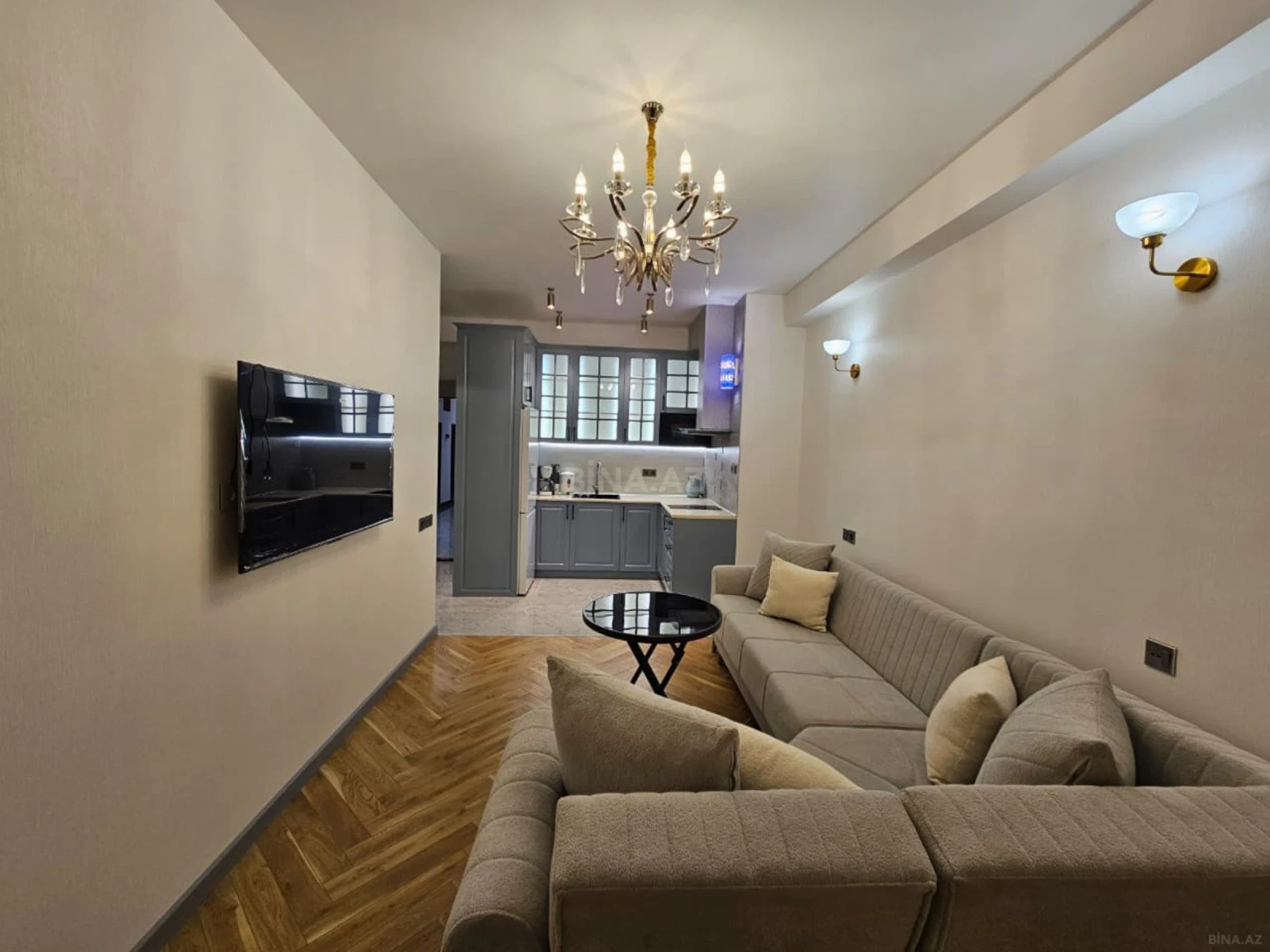 Kirayə verilir 2 otaqlı mənzil 65 m²