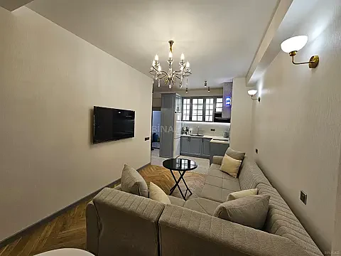 Kirayə verilir 2 otaqlı mənzil 65 m²