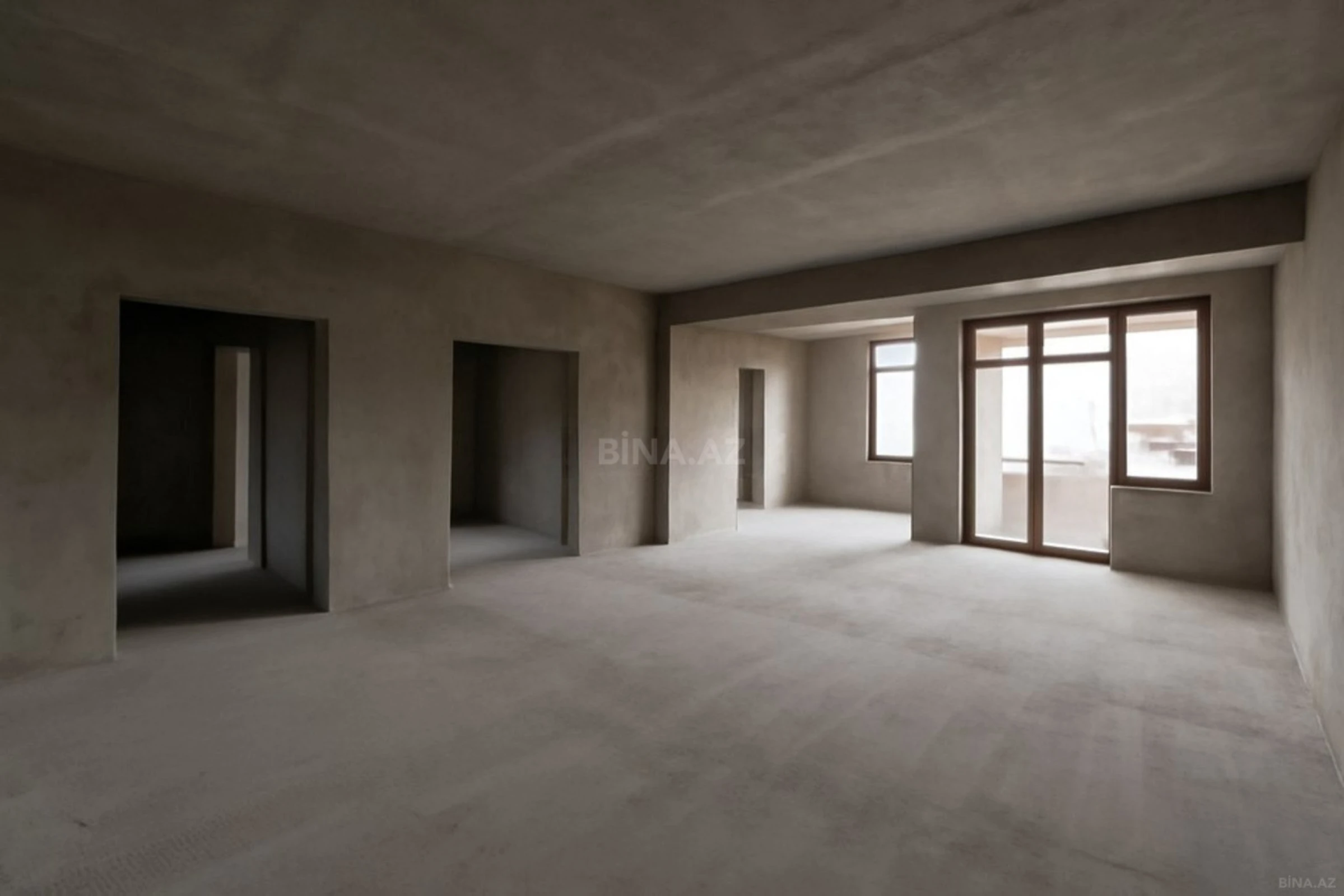 Satılır 4 otaqlı mənzil 228 m²