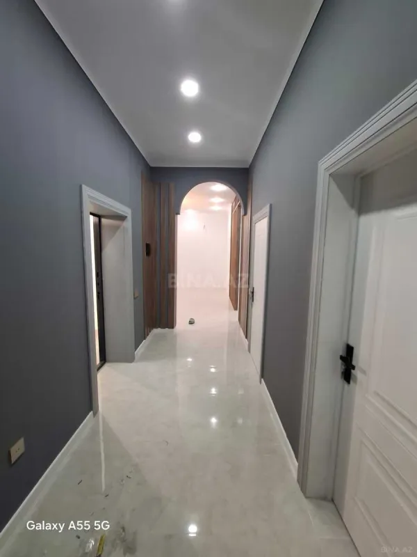 Satılır 4 otaqlı həyət evi 135 m²