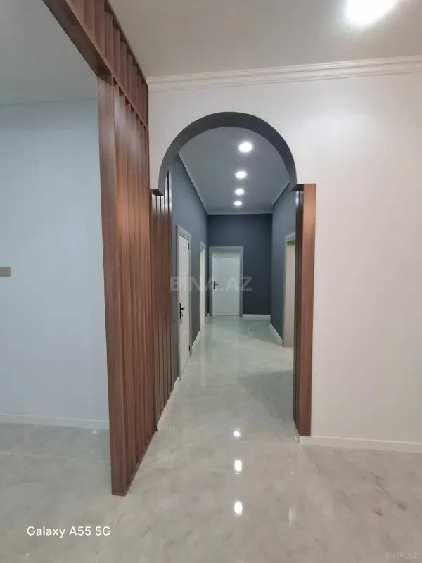 Satılır 4 otaqlı həyət evi 135 m²