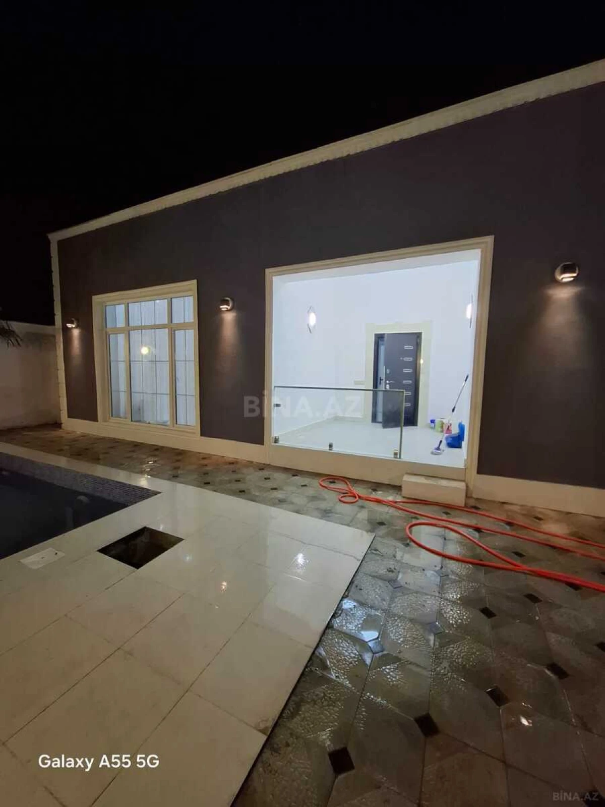 Satılır 4 otaqlı həyət evi 135 m²