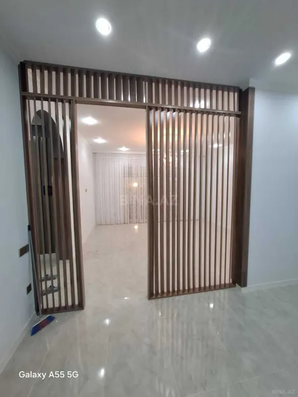 Satılır 4 otaqlı həyət evi 135 m²