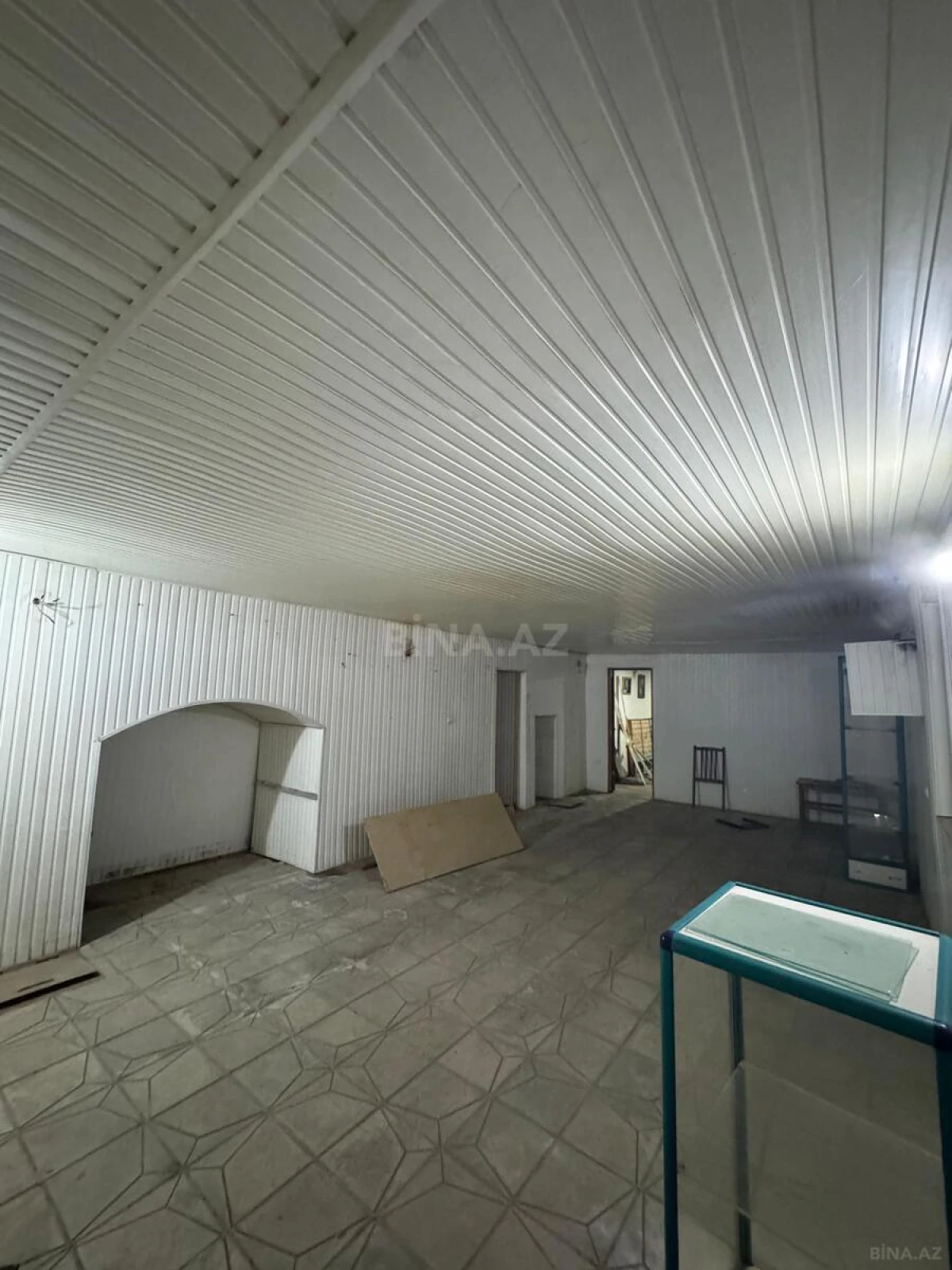 Satılır obyekt 120 m²