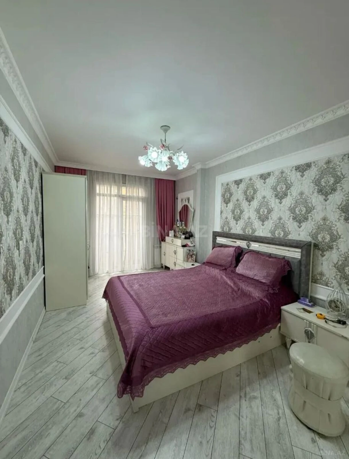 Satılır 2 otaqlı mənzil 55 m²