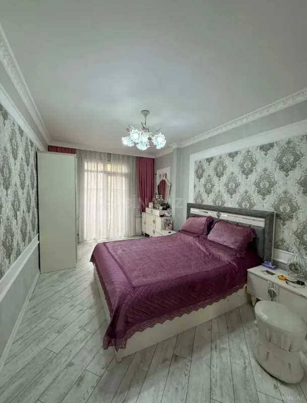Satılır 2 otaqlı mənzil 55 m²