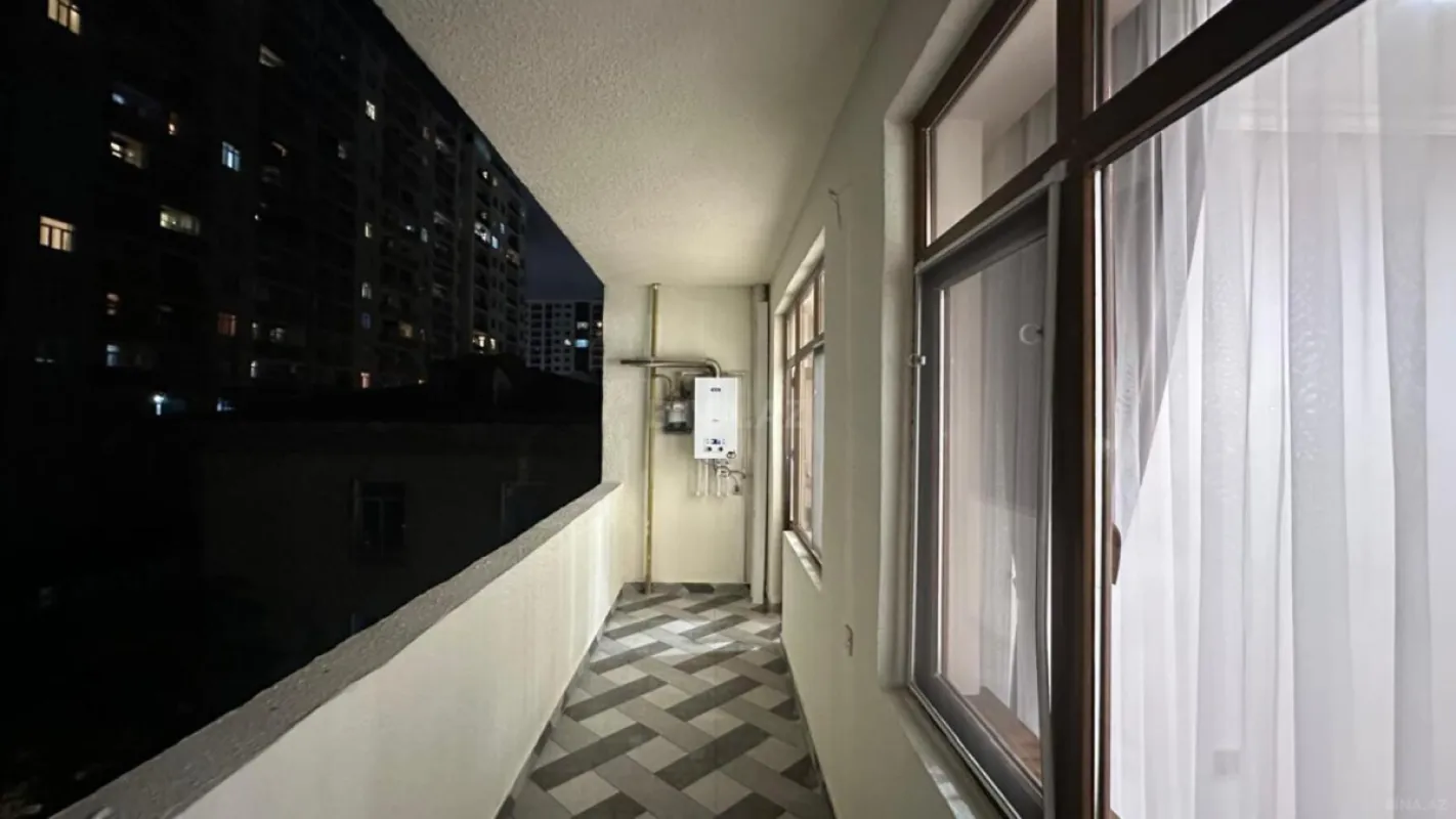 Satılır 2 otaqlı mənzil 66 m²