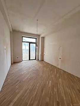 Satılır 3 otaqlı mənzil 129 m²