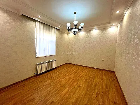 Satılır 6 otaqlı həyət evi 250 m²