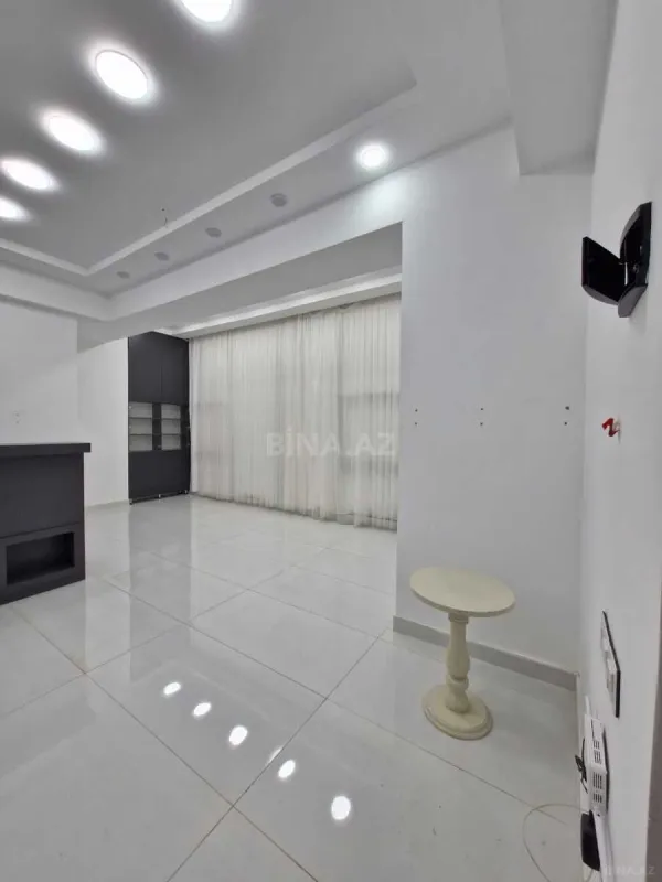 Satılır obyekt 32 m²