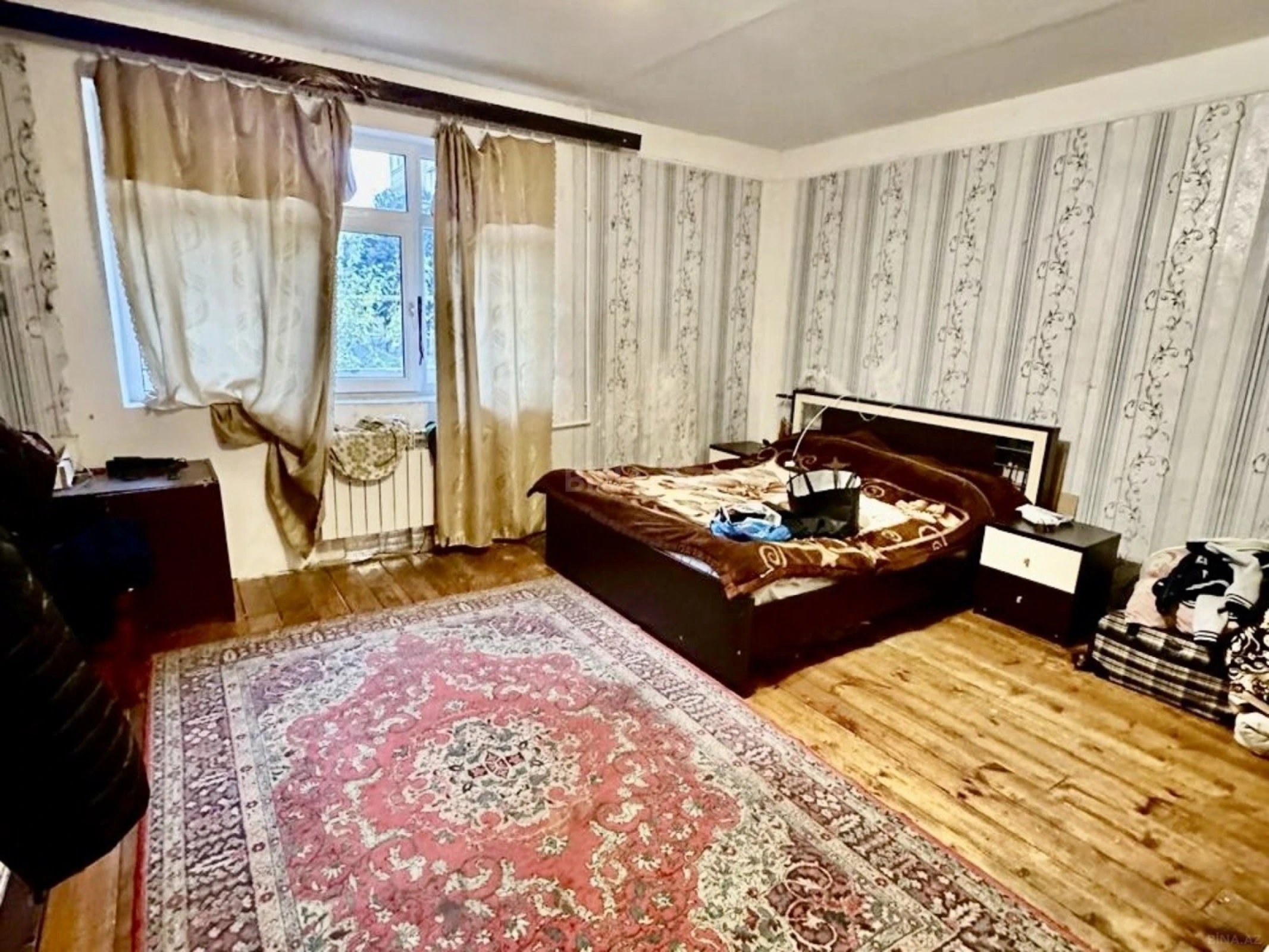 Satılır 3 otaqlı mənzil 110 m²
