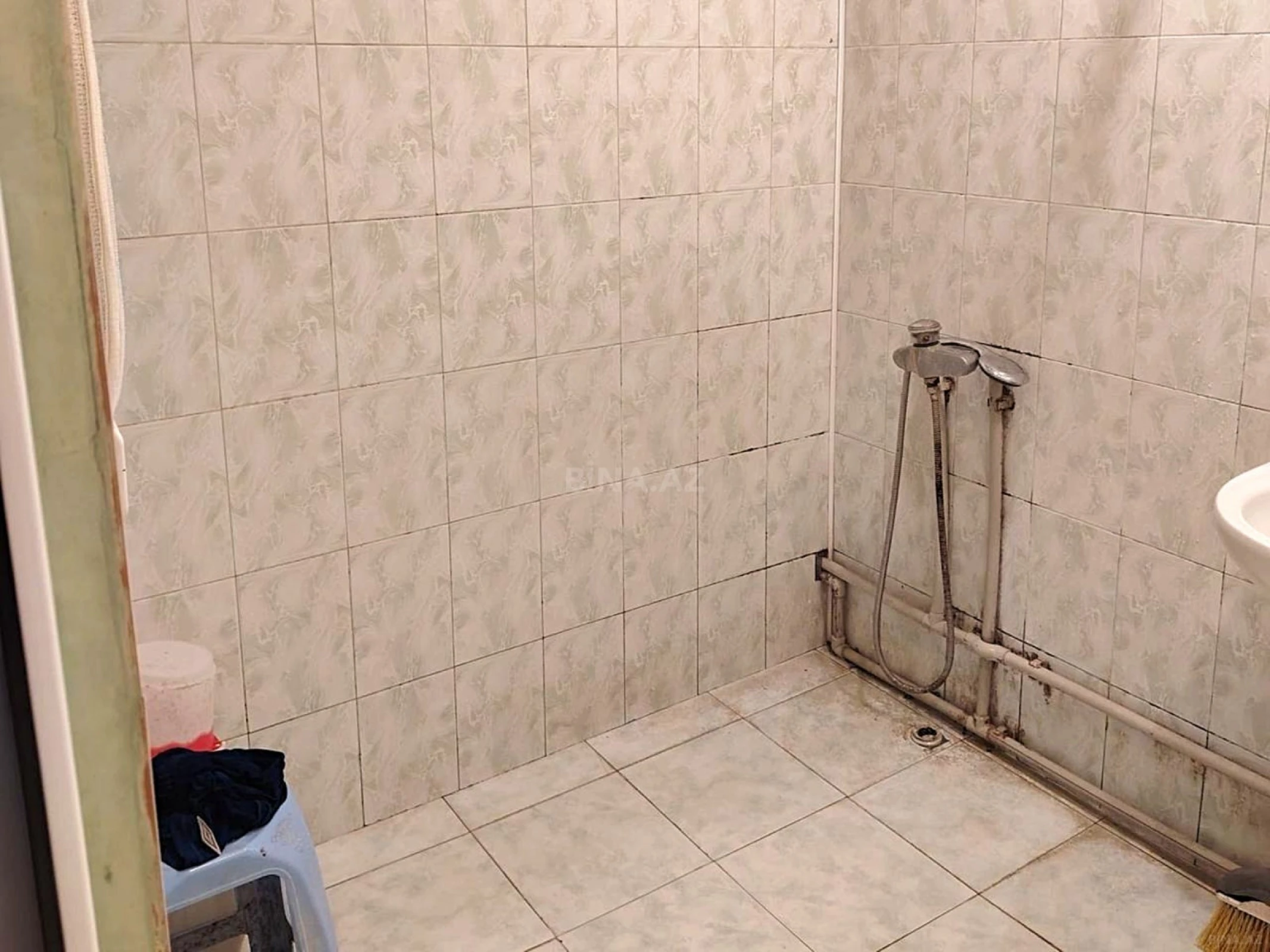 Satılır 3 otaqlı mənzil 110 m²