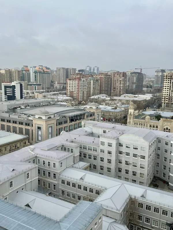 Satılır 2 otaqlı mənzil 65 m²