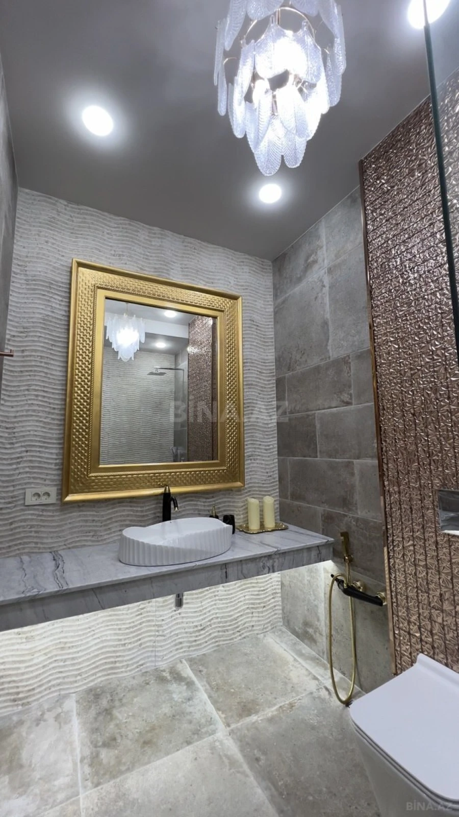 Satılır 3 otaqlı mənzil 107 m²