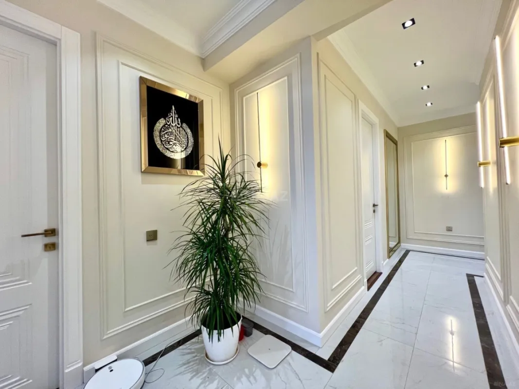 Satılır 3 otaqlı mənzil 115 m²