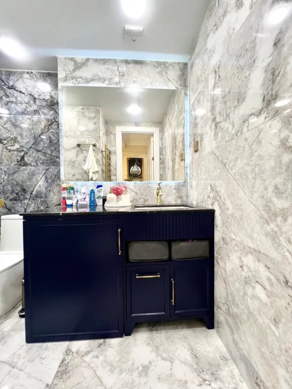 Satılır 3 otaqlı mənzil 115 m²