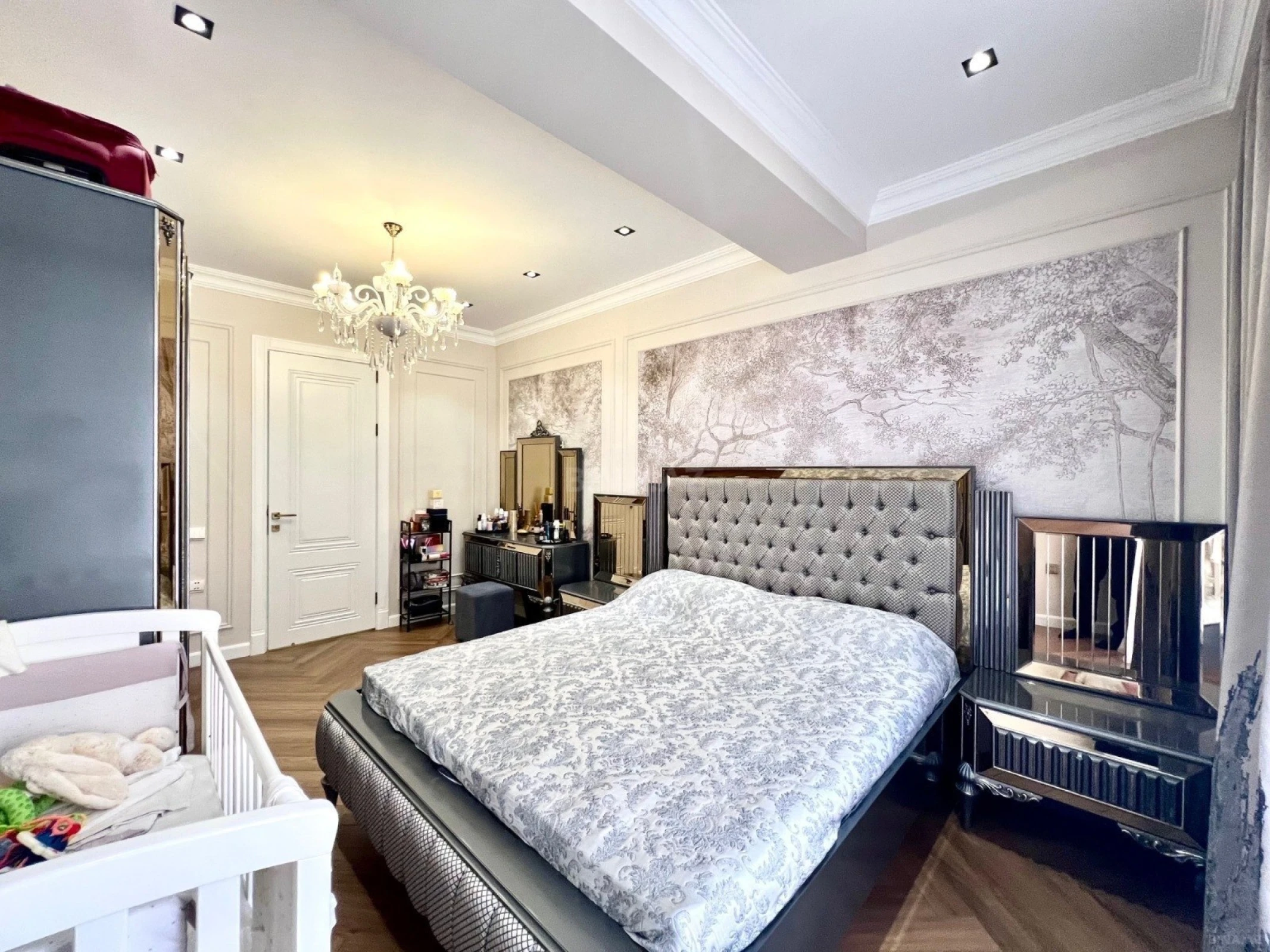 Satılır 3 otaqlı mənzil 115 m²