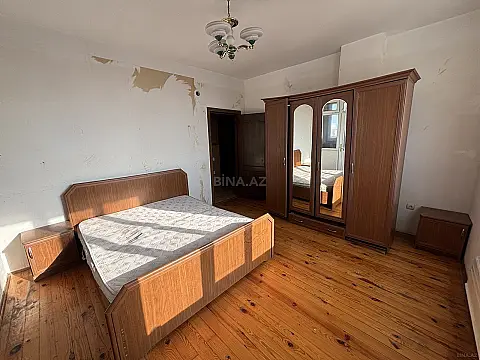 Satılır 2 otaqlı mənzil 83 m²