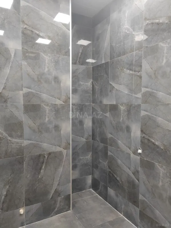 Satılır 2 otaqlı mənzil 68 m²