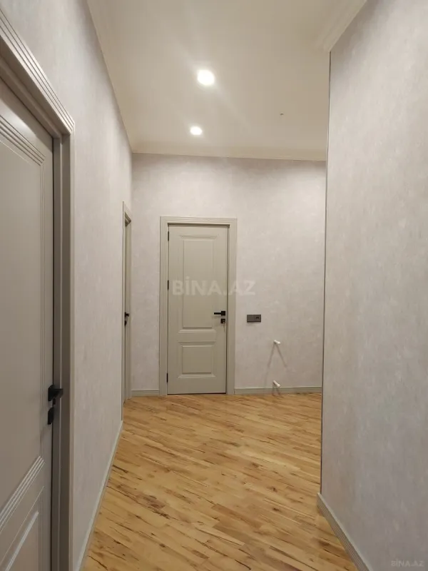 Satılır 2 otaqlı mənzil 68 m²